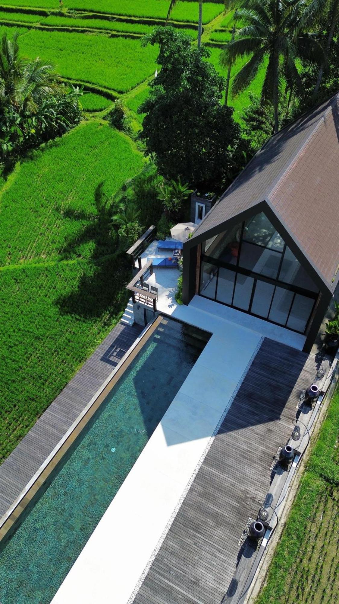 Umah Tirta Hotel Ubud  Exterior photo